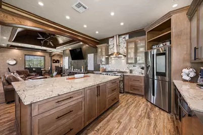 323 Tiki Drive, Tiki Island, TX 77554 - Photo 8