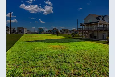 18703 Shaman Drive, Galveston, TX 77554 - Photo 12
