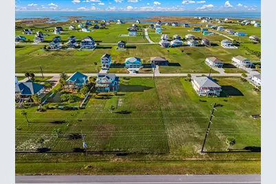 18703 Shaman Drive, Galveston, TX 77554 - Photo 18