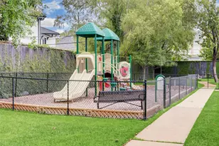 5100 San Felipe St, Houston, TX 77056 - Photo 22