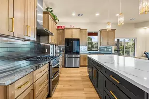 88 Bayou Ln, Kemah, TX 77565 - Photo 16