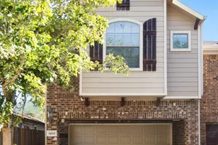 1426 Nashua St, Houston, TX 77008 - Photo 1