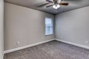 2002 Vineyard Pass, Brenham, TX 77833 - Photo 16