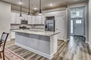2002 Vineyard Pass, Brenham, TX 77833 - Photo 6