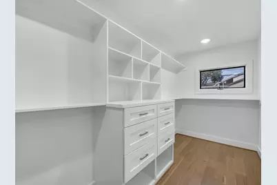 10514 Emnora Lane, Houston, TX 77043 - Photo 28