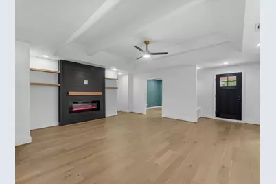 10514 Emnora Lane, Houston, TX 77043 - Photo 8