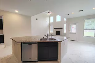 10551 Paula Bluff Ln, Cypress, TX 77433 - Photo 16