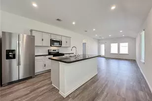 5715 Vintage Oakmont Dr, Houston, TX 77373 - Photo 8