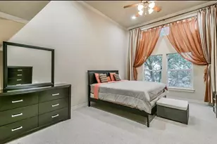 9607 Pemberton Trce, Houston, TX 77025 - Photo 6