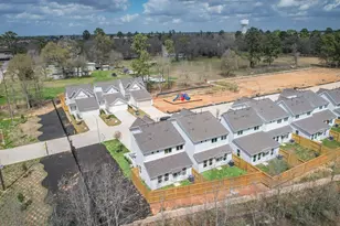 2713 Discovery Trails Ct, Conroe, TX 77301 - Photo 44