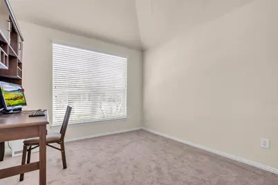 10022 Darrell Springs Lane, Tomball, TX 77375 - Photo 18