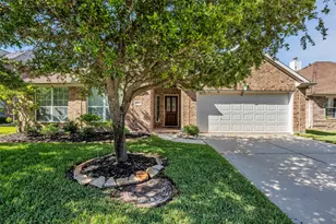 10022 Darrell Springs Ln, Tomball, TX 77375 - Photo 2