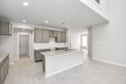 12047 Maple Oak Drive, Houston, TX 77066 - Photo 16