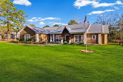 453 Southcreek Park, Livingston, TX 77351 - Photo 2