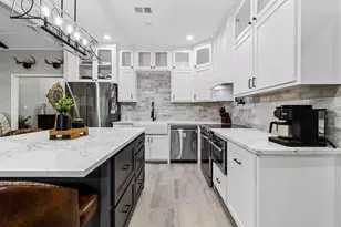 453 Southcreek Park, Livingston, TX 77351 - Photo 10