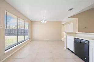 3811 Meadow Pl Dr, Houston, TX 77082 - Photo 12