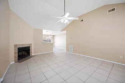 3811 Meadow Place Drive, Houston, TX 77082 - Photo 4