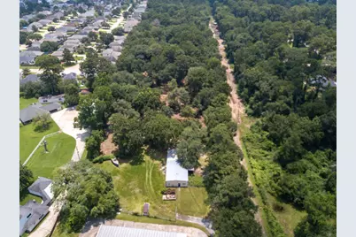 8819 Dowdell Road, Tomball, TX 77375 - Photo 24