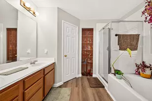 20227 Stonegrove Ct, Tomball, TX 77375 - Photo 32