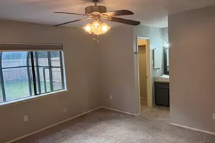 17 Capewood Ct, The Woodlands, TX 77381 - Photo 8
