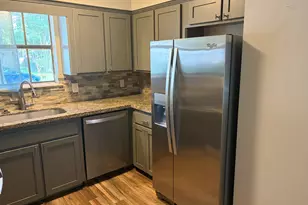 17 Capewood Ct, The Woodlands, TX 77381 - Photo 2