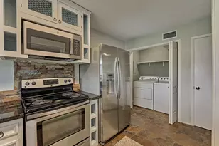 6795 Kingston Cove Ln, Willis, TX 77318 - Photo 8