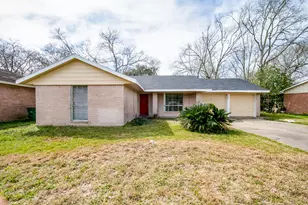 5755 Oakham St, Houston, TX 77085 - Photo 1