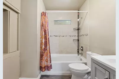 1109 E Walker Street, League City, TX 77573 - Photo 34