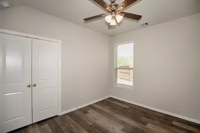 10642 Wagner Street, Iowa Colony, TX 77583 - Photo 20