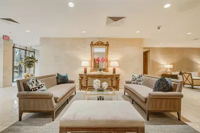 15 Greenway Plaza #10G, Houston, TX 77046 - Photo 1