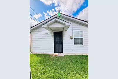 7618 Linden Street, Houston, TX 77012 - Photo 2