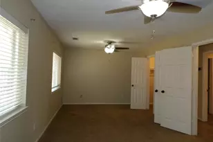 1902 S Carlsbad Ln, Deer Park, TX 77536 - Photo 12