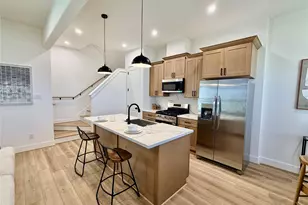 5922 Cebra St, Houston, TX 77091 - Photo 6