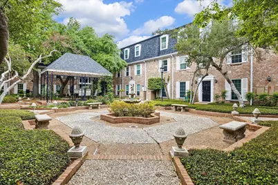 357 N Post Oak Lane #102, Houston, TX 77024 - Photo 18