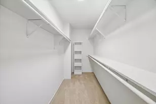 357 N Post Oak Ln, Houston, TX 77024 - Photo 12