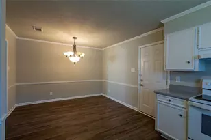 5810 Meadowview Rd, Beaumont, TX 77708 - Photo 10