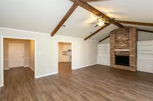 5810 Meadowview Rd, Beaumont, TX 77708 - Photo 2