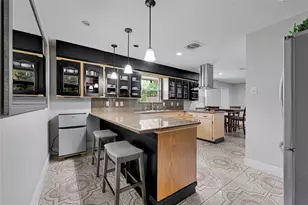 1613 Wycliffe Dr, Houston, TX 77043 - Photo 10