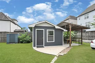 1613 Wycliffe Dr, Houston, TX 77043 - Photo 24