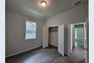 2414 Manor Valley Lane, Missouri City, TX 77459 - Photo 10