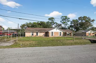 16119 Pine St, Channelview, TX 77530 - Photo 2