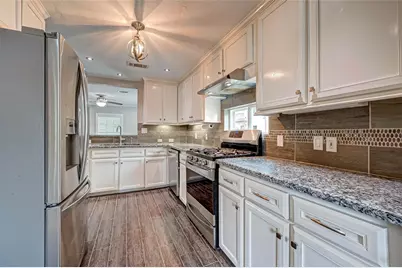 1510 Walton Street, Houston, TX 77009 - Photo 20