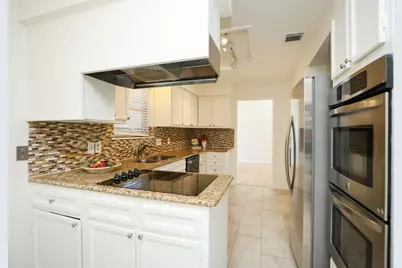14103 Overbrook Lane, Houston, TX 77077 - Photo 6