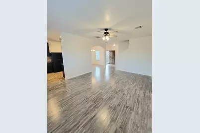 11528 Champions Green Drive, Houston, TX 77066 - Photo 6