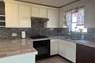 7118 Heron Dr, Houston, TX 77087 - Photo 6