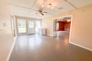 15331 Lake Lamond Rd, Conroe, TX 77384 - Photo 8