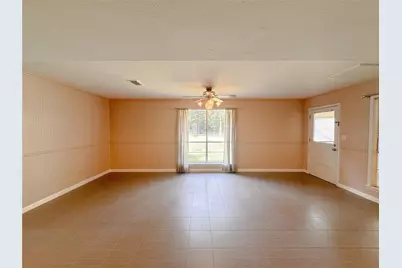 15331 Lake Lamond Road, Conroe, TX 77384 - Photo 10