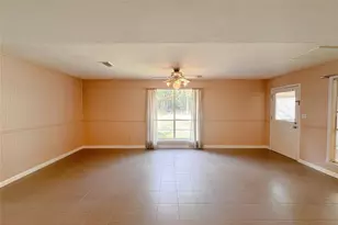 15331 Lake Lamond Rd, Conroe, TX 77384 - Photo 10