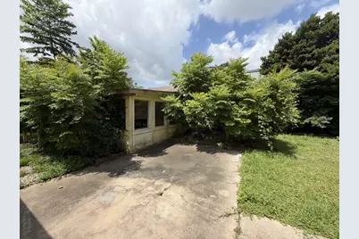 1813 Cove Park, Kemah, TX 77565 - Photo 2