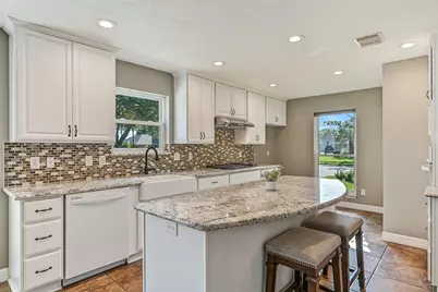 513 Meadow Bend Drive, Friendswood, TX 77546 - Photo 10